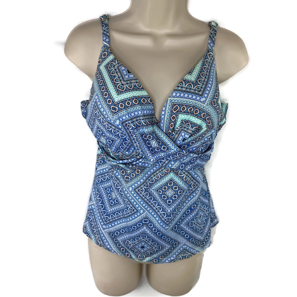 Leilani Women's Blue Patterned Swim Tankini Top, Underwire and Padded size 10